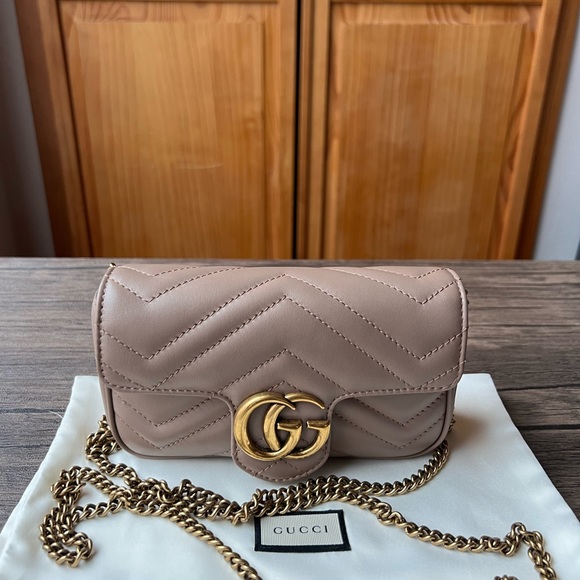 Gucci Mini Marmont Matellase - Picture 7 of 11